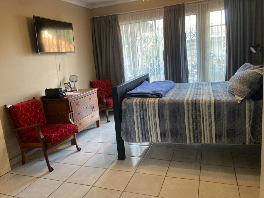 3 Bedroom Property for Sale in Geelhoutpark North West